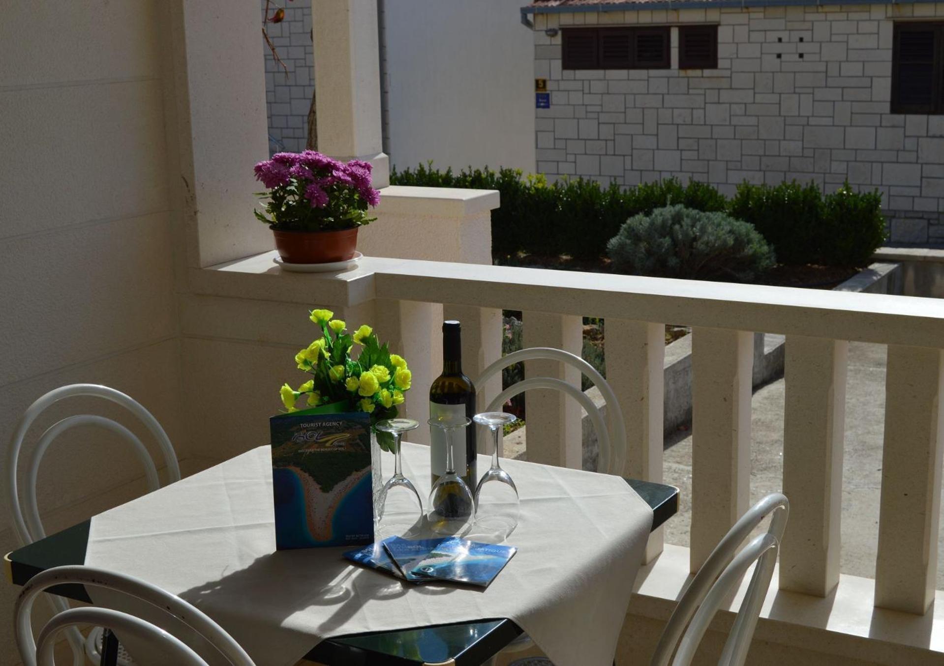בול Apartments Frama - 3 Apartments מראה חיצוני תמונה